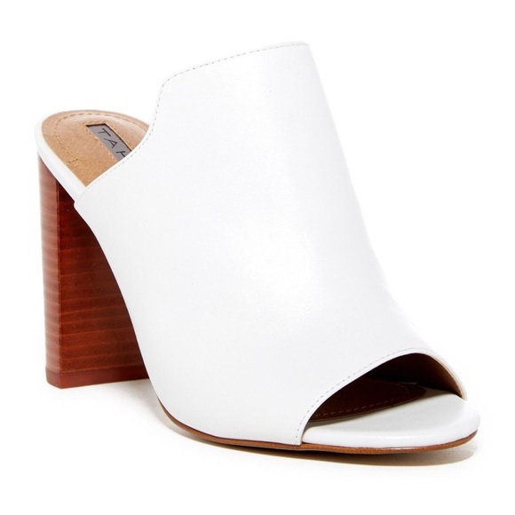 white peep toe block heels